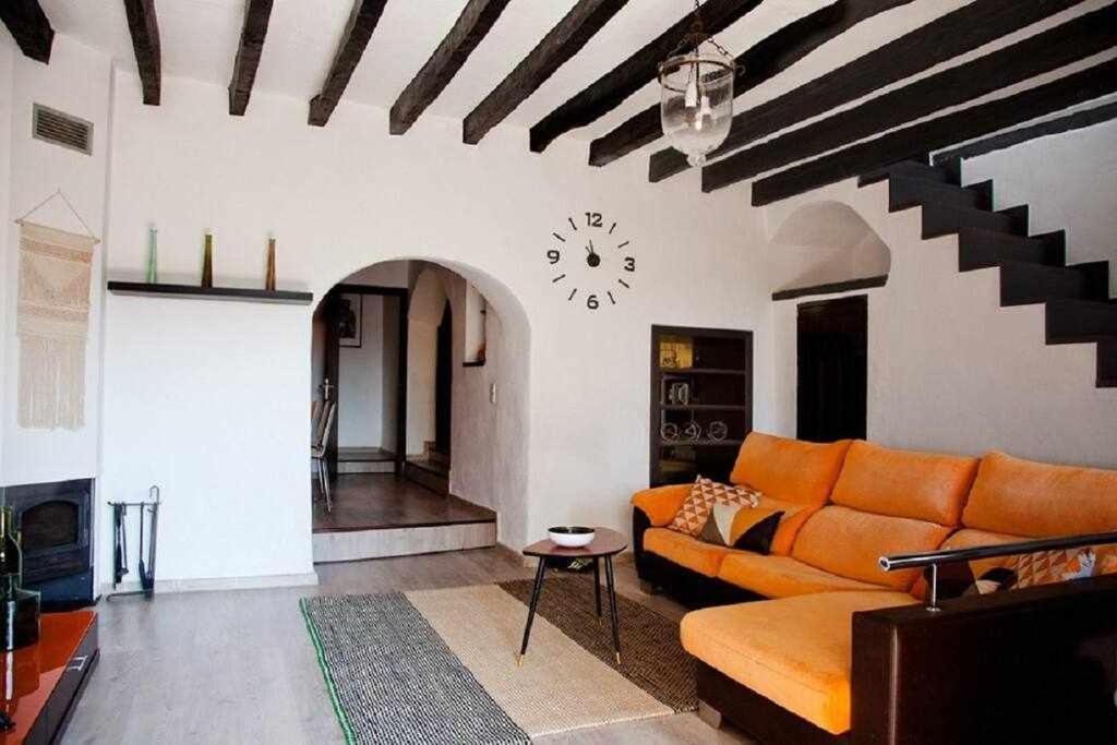 Casa De Pueblo Alaroヴィラ エクステリア 写真